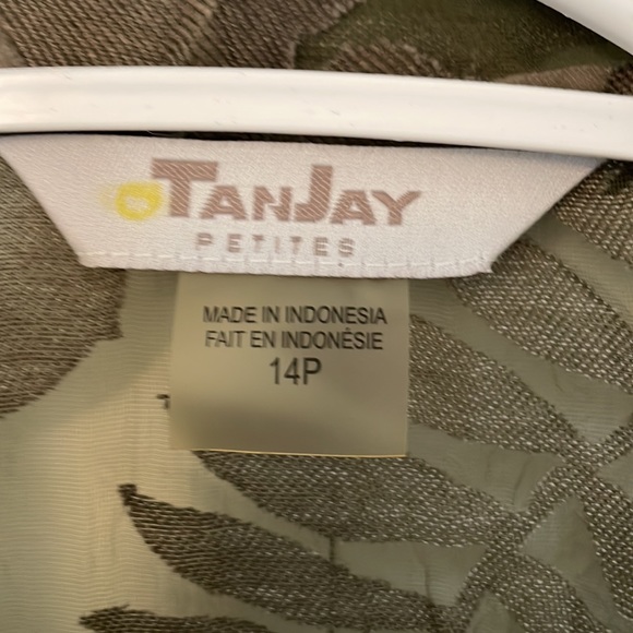 Sheer Top by TanJay - Picture 2 of 5